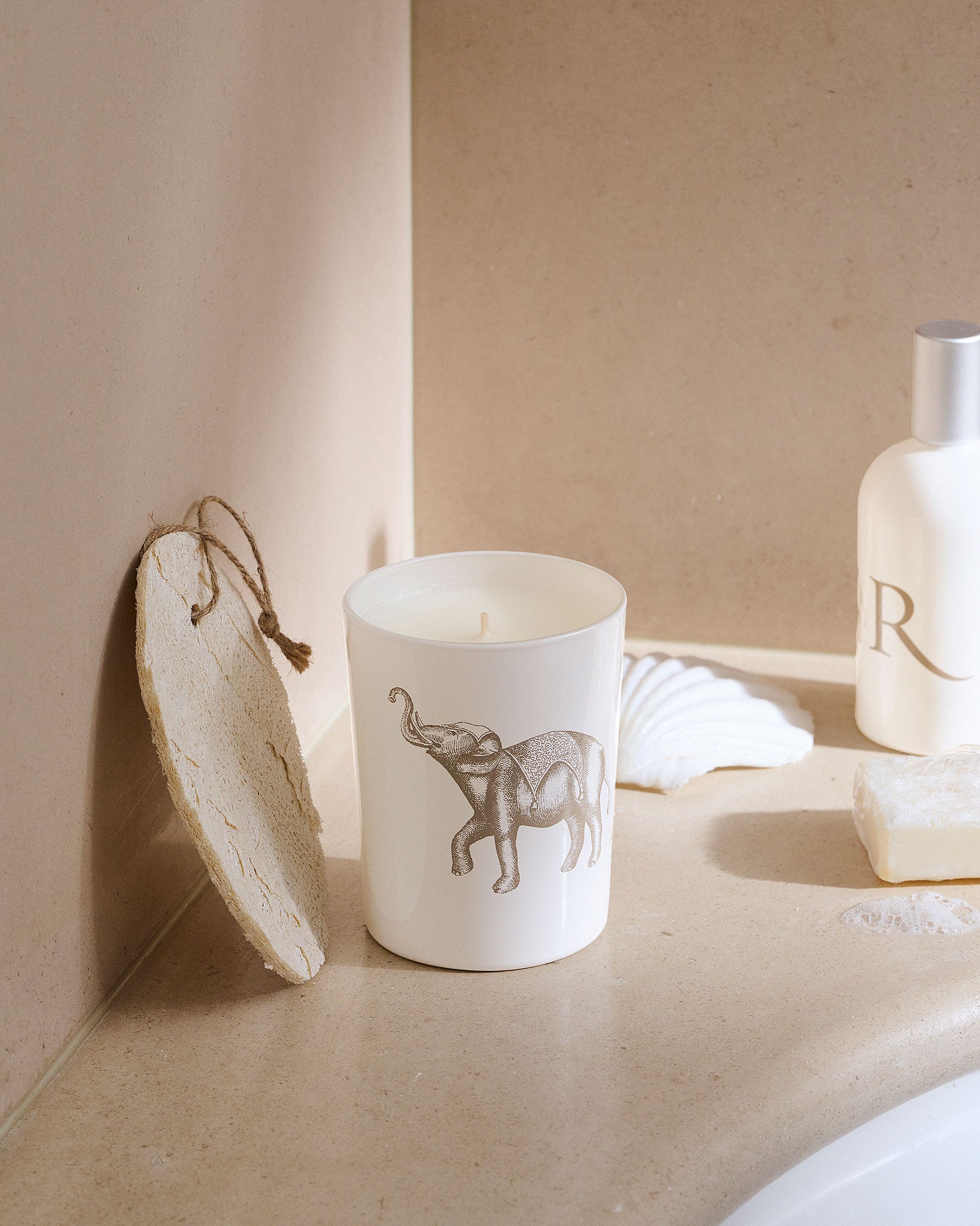 Candle La Réserve Ramatuelle - White 190g