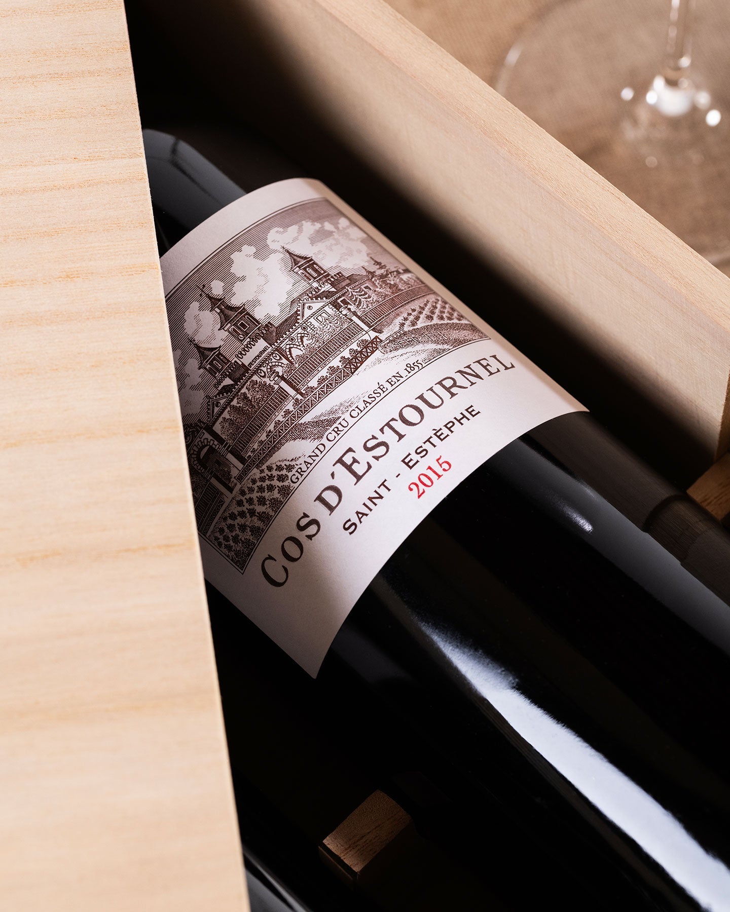 Cos d’Estournel 2015 – Coffret Édition Limitée (3 bouteilles) - La Réserve Boutique